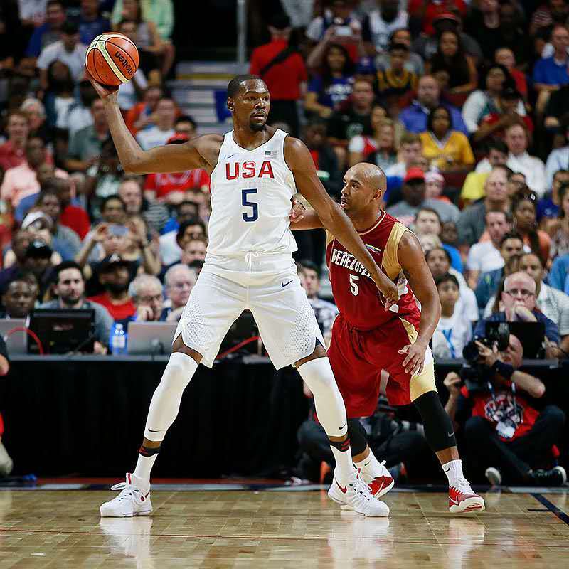 阿迪达斯世界杯球鞋（“梦之队”球鞋合集，谁拥有美国队最帅的鞋？）