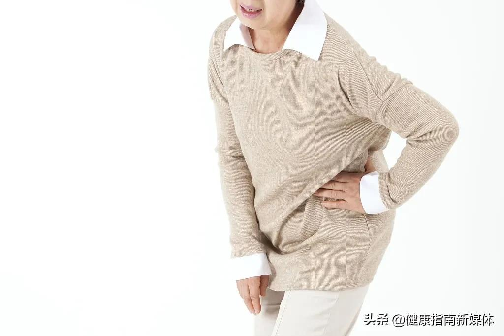 腰部右后侧疼痛的隐藏原因及应对方法
