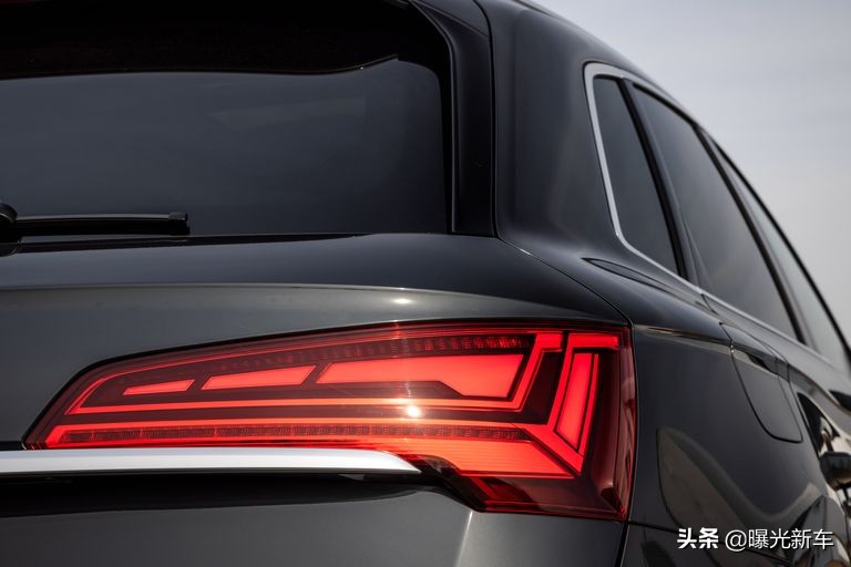 奥迪Q5和Q5 Sportback，2021款，新车上市