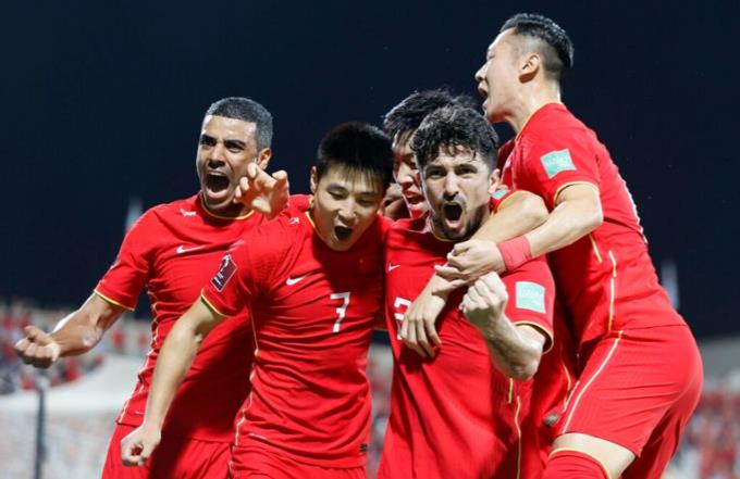 接下来什么时候世界杯(2022年世界杯诞生6席！阿根廷葡萄牙即将晋级，国足出线仅剩理论)