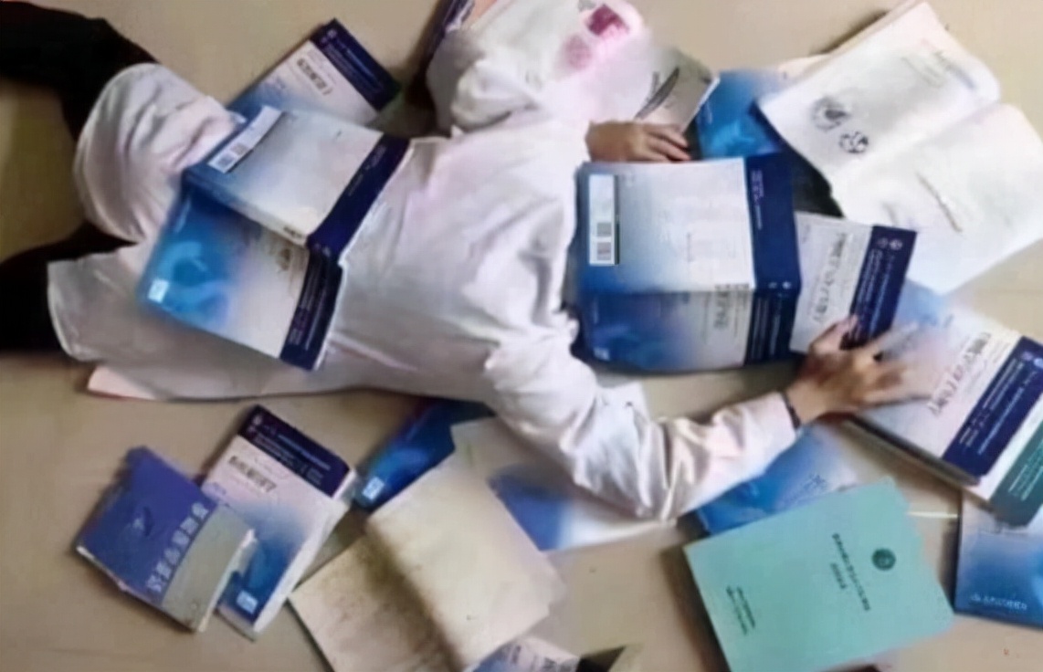 二本生的“天坑”专业，看后感觉很“高端”，但就业前景不乐观