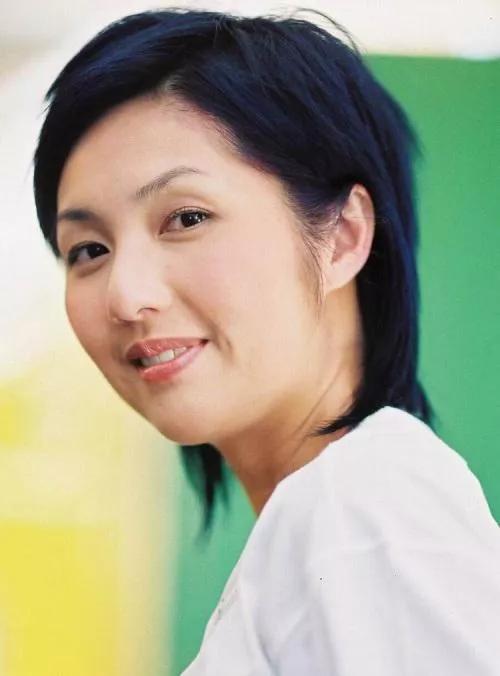 杨千嬅杨千嬅个人资料杨千嬅图片最新动态(杨千嬅个人资料简介图片)