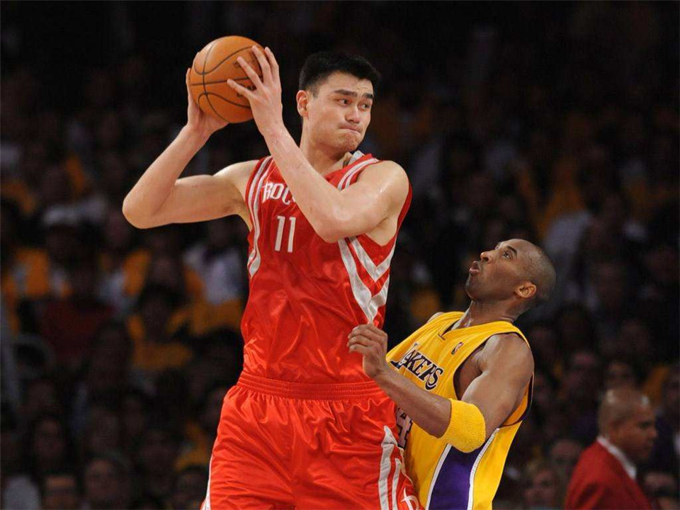 為什么中國進nba都在火箭（為什么火箭能成為&quot;中國球隊&quot;？除了姚明和周琦，還有這層關系）