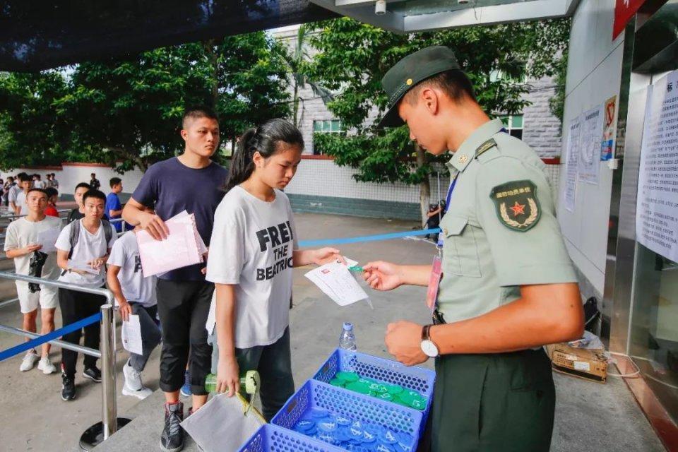 江西考生648分报国防科大，政审通过坐等上岸，不曾想却遭退档
