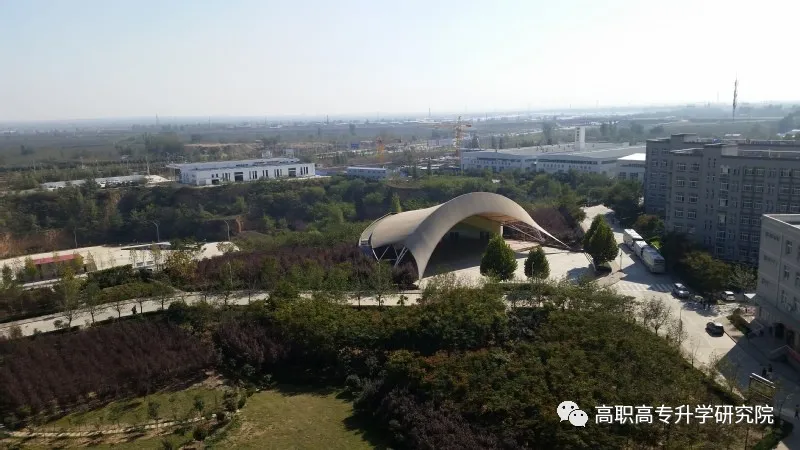 河南机电职业学院