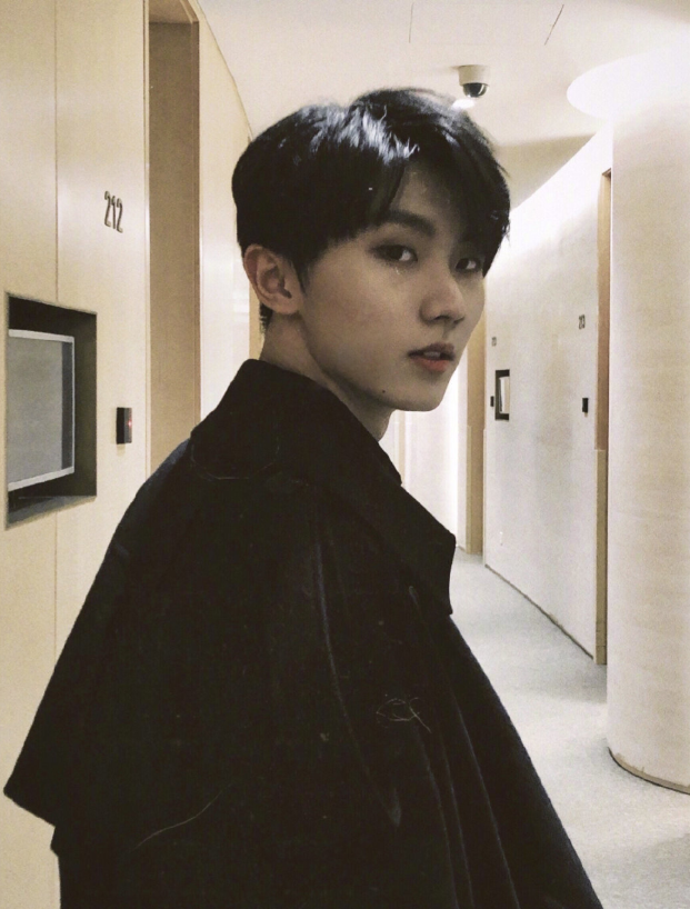 时代少年团3人高考成绩出炉，丁程鑫张真源稳录中戏，队长太遗憾