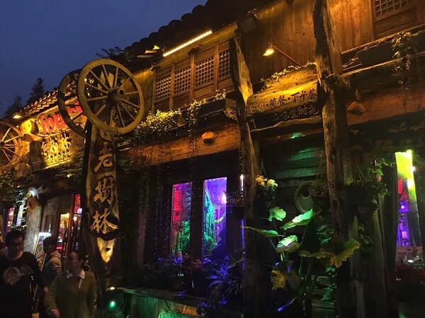 烟雨江南，漫步儒雅小镇，静享一段属于自己的慢时光