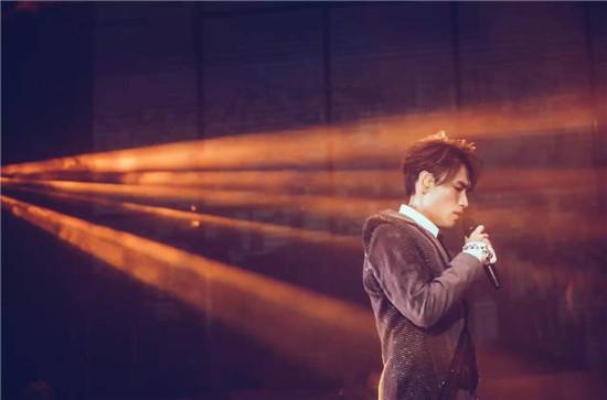 杨宗纬流浪记(杨宗纬流浪记最高音)-万川快讯