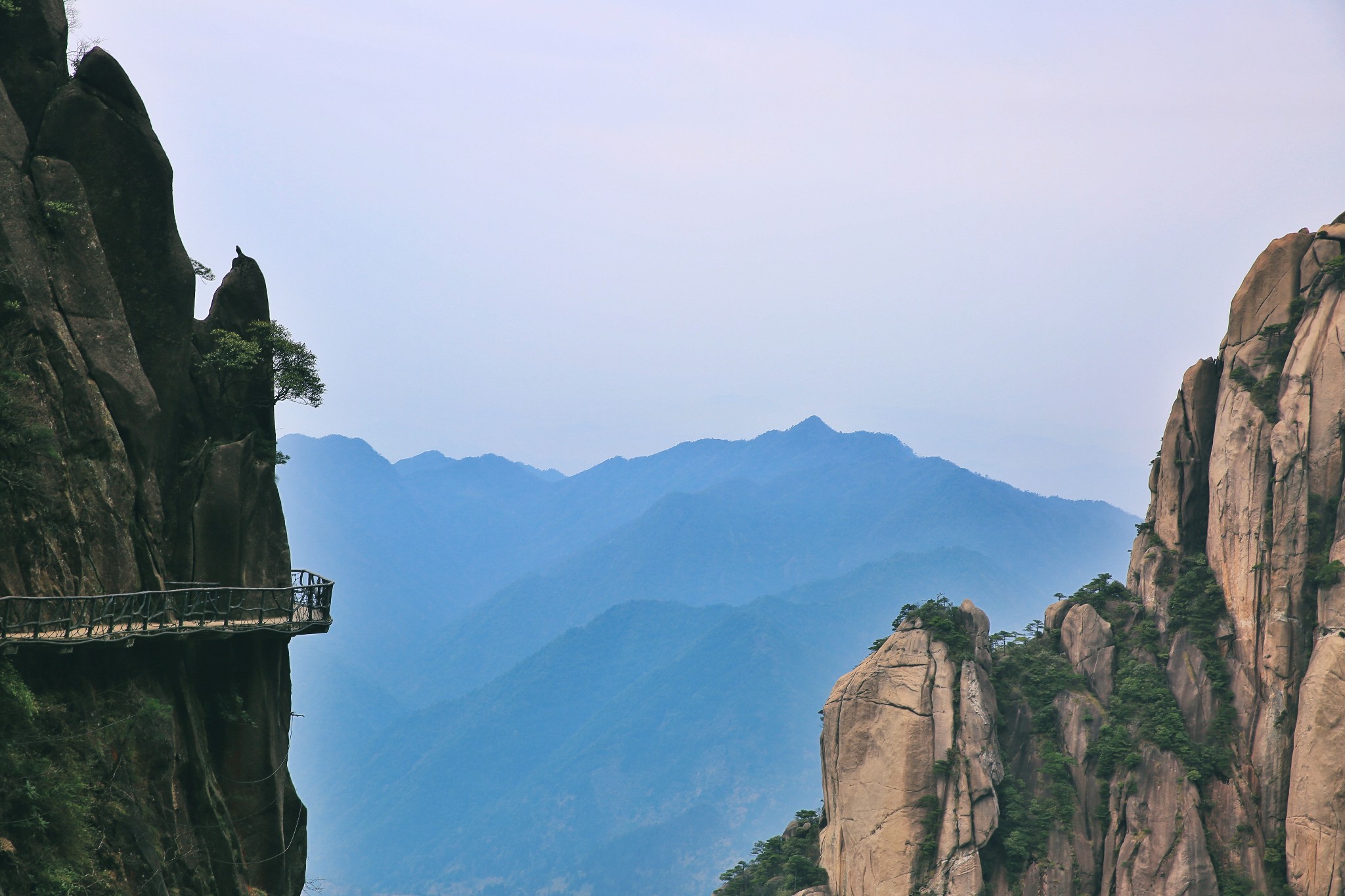 江西有座"小黄山",景色不比黄山差,景色美丽少有人知