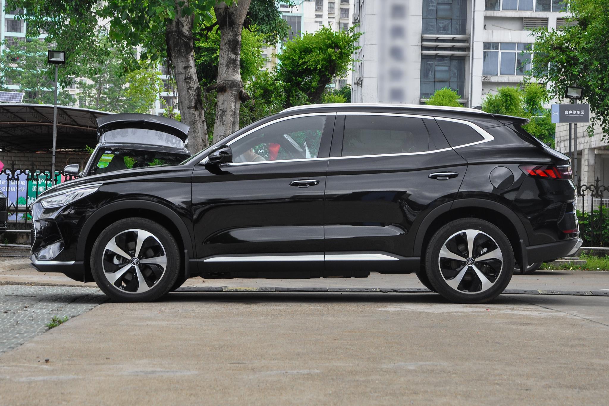 买省油的SUV，这3款比较靠谱，起步10万多，油耗低至4L，家用首选