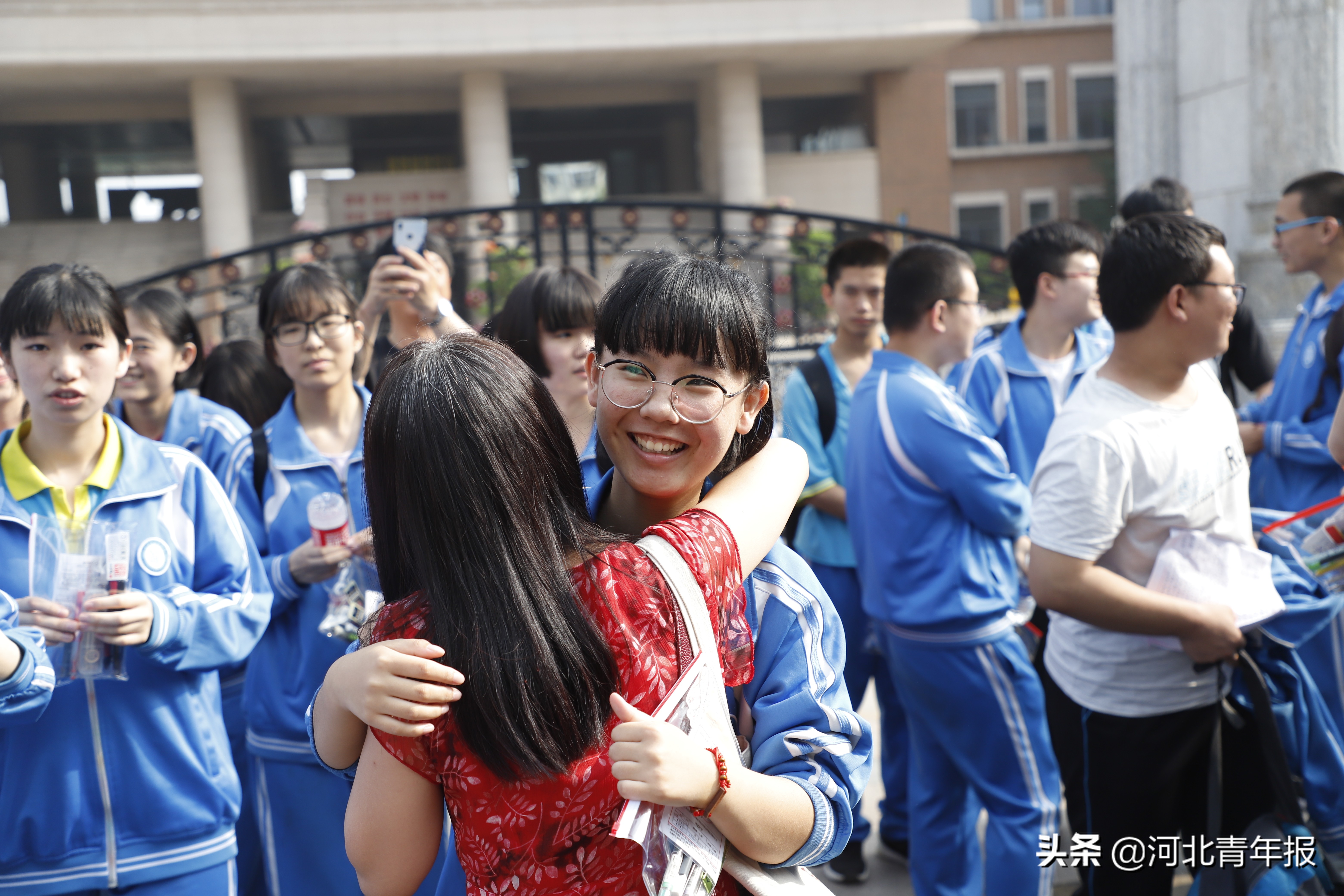 河北2019年高考成绩及录取控制分数线，预计6月23日左右公布，届时查询方式“二选一”