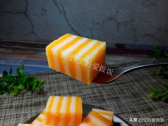 Q弹的千层糕，做起来其实并不难，冰冰凉凉夏天吃最合适了