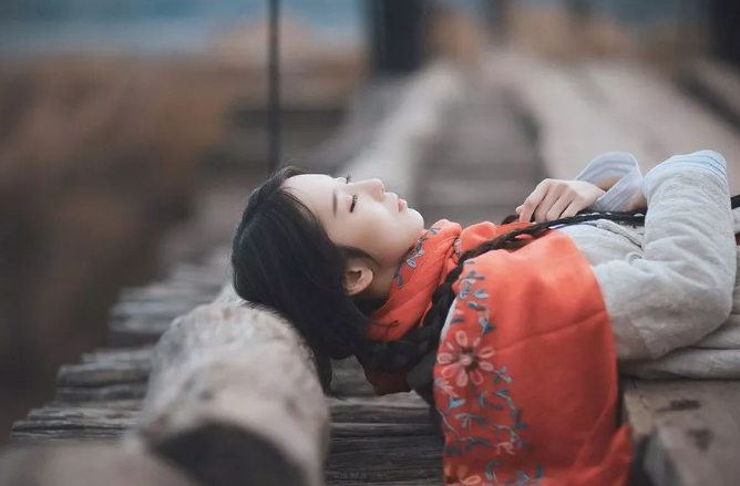 爱情，没有亏欠，只有心甘情愿