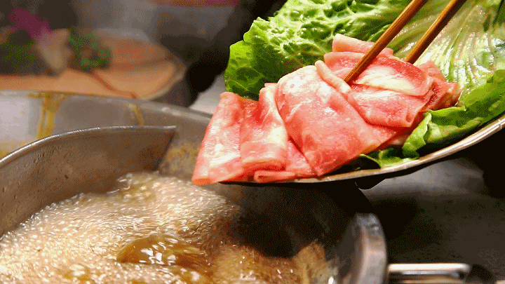 揭秘火锅店芝麻酱蘸料的调制秘诀，香浓顺滑超好吃