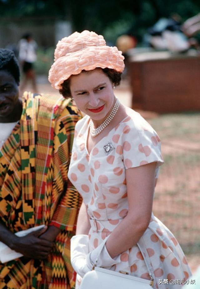 伊丽莎白女王二世 伊丽莎白女皇俄剧-起航号