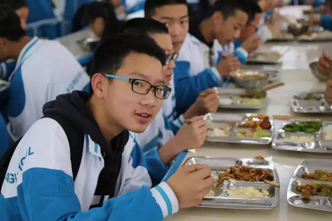 西昌校园食品安全情况怎么样?突击检查结果来了….