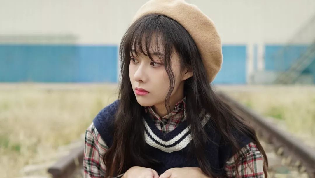 曹曦月微博(她今年三部作品好评如潮,"宝藏女孩"曹曦月蓄势待发)