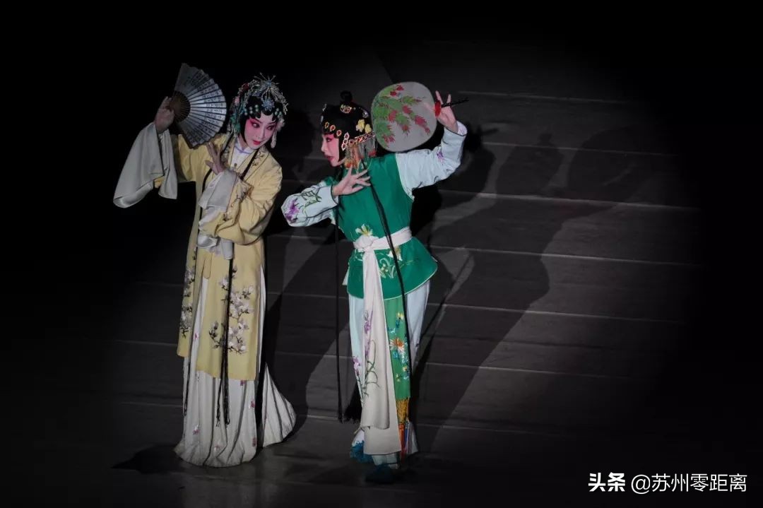 “活化石”昆曲既有坎坷的过去又有光明的未来