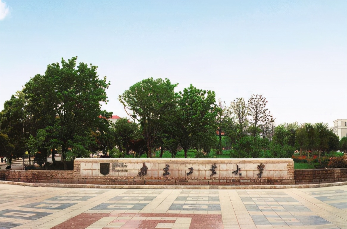 江苏“超低调”的3所一本大学，实力不输211，毕业就有好工作