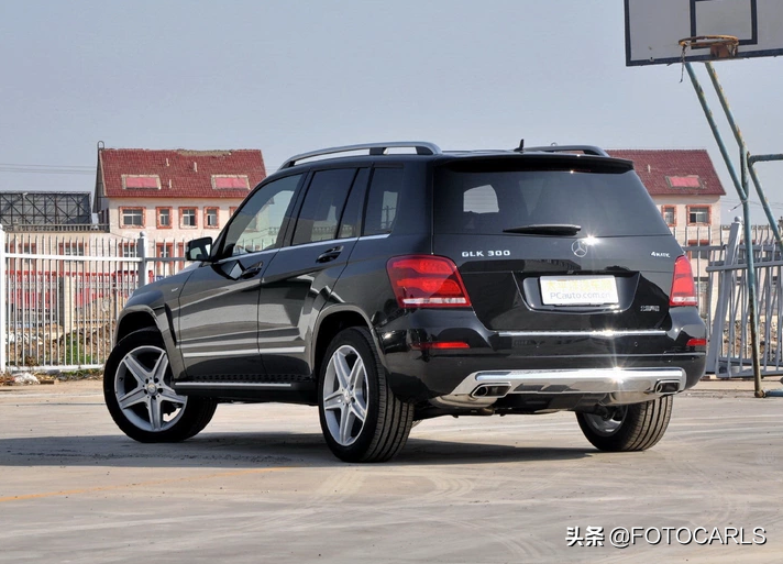 奔驰GLK300 3.0 V6顶配实拍，颜值喜人比进口便宜，为何却停产？