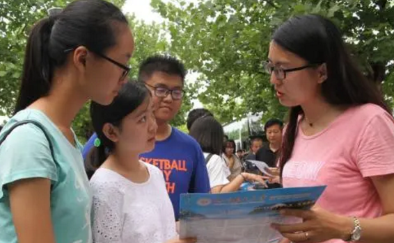 高考志愿填报后，考生如何判断被录取？看见这四个字可以放心了