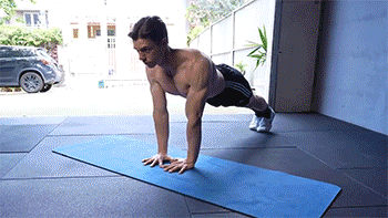 怎样练胸肌（怎么通过俯卧撑练出胸肌？遵循3个阶段，练出饱满胸肌）