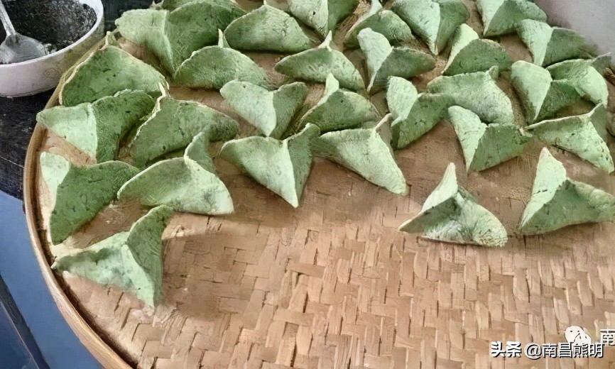 春雨如酥艾米果香