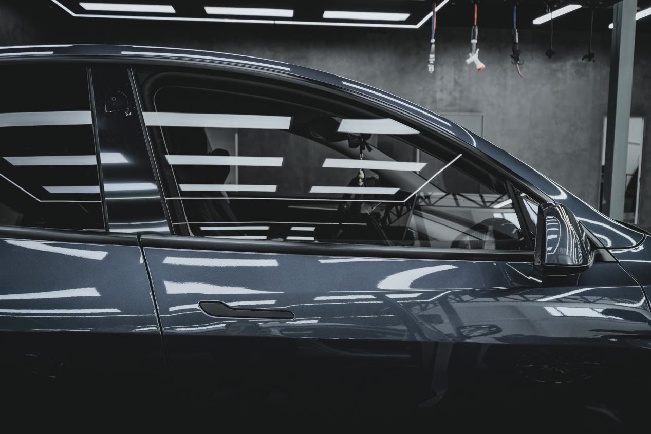 选择汽车窗膜记住这4条就够了-龙膜全球臻选店-天津汽车隐形车衣改色