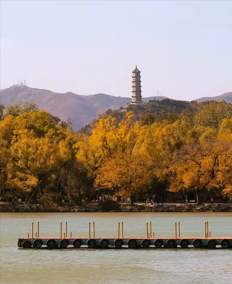 颐和园最美赏秋路线：北京秋天旅游不能错过的神仙胜地和拍照点