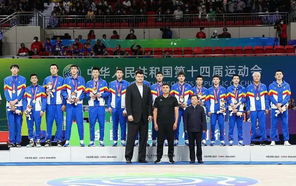 全运会男篮决赛辽宁（全运会男篮决赛辽粤再相逢 郭艾伦独取33分率辽宁复仇成功）-趣拿体育