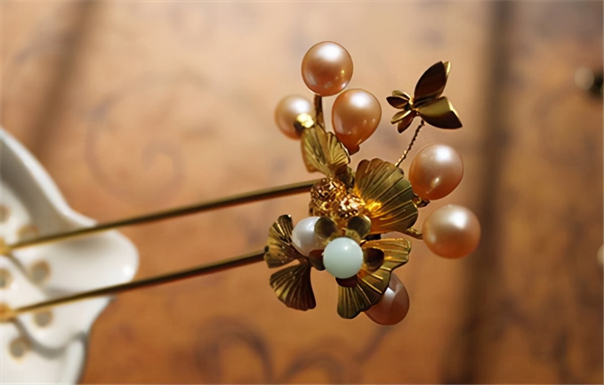 一支发钗,绾就三千青丝