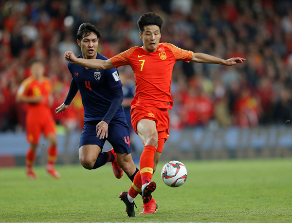 足球比赛换人为什么容易进球（换人总能很快进球，里皮到底有什么“魔法”？）