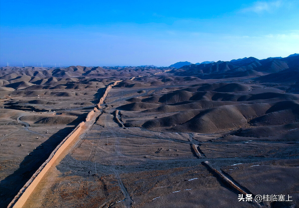 长城修建的故事简短 _飞翔号