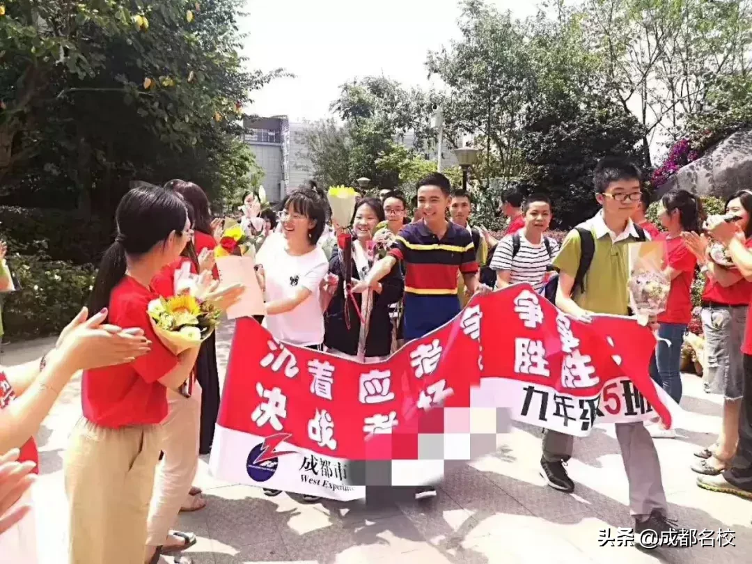 “我的儿子一定能上四七九！”今天，12万考生，决战中考