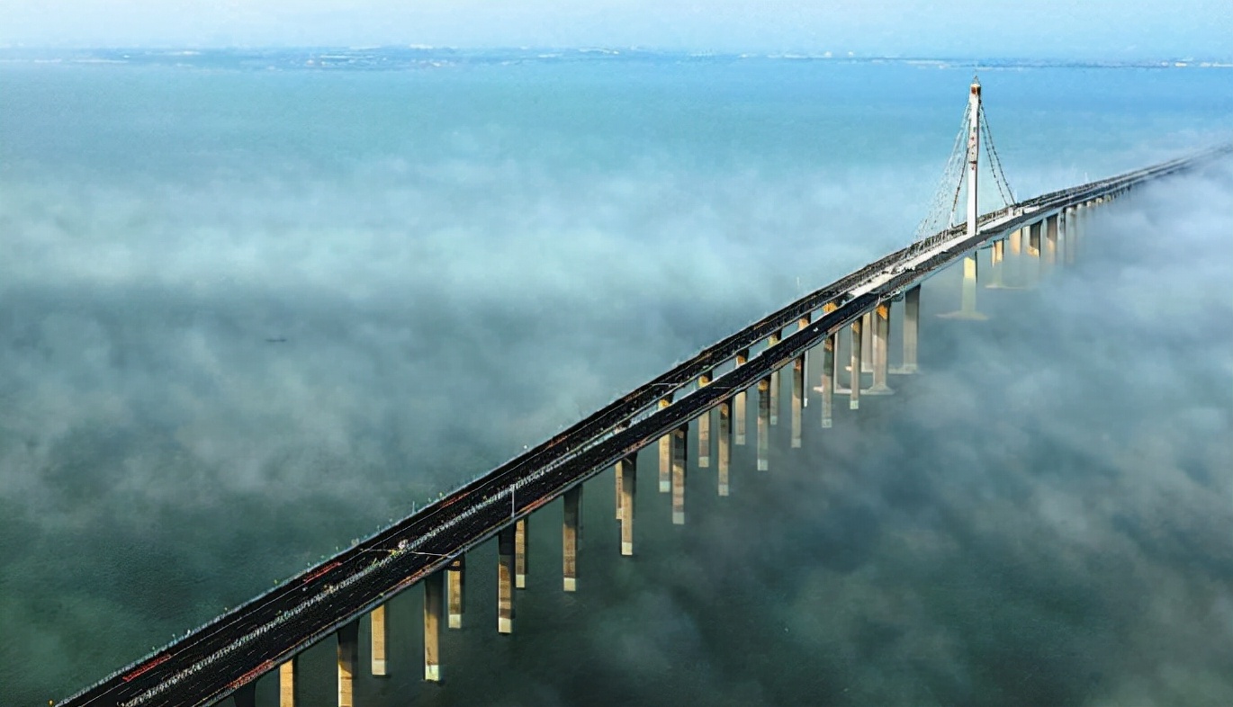 中国建最牛跨海大桥，斩获桥梁界诺贝尔奖，到底有多震撼？