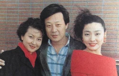 许黎丹(许黎丹虽如愿嫁入豪门,但并没有家庭实权,要处处看崔瑶琪的