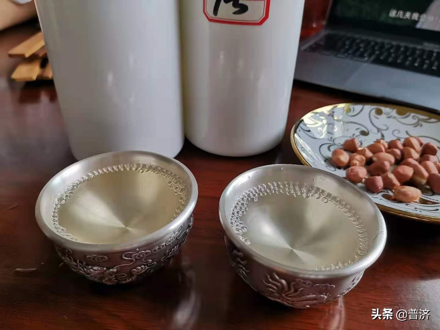 怎么鉴别茅台镇酒好坏？相同价位的比着喝，学会了再也不掏冤枉钱