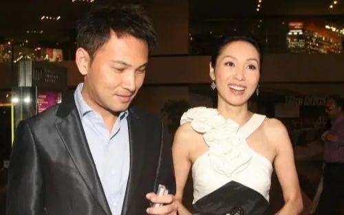 5位港圈中的“渣男”，陈浩民借醉狼吻女模特，罗嘉良被指弃糟糠