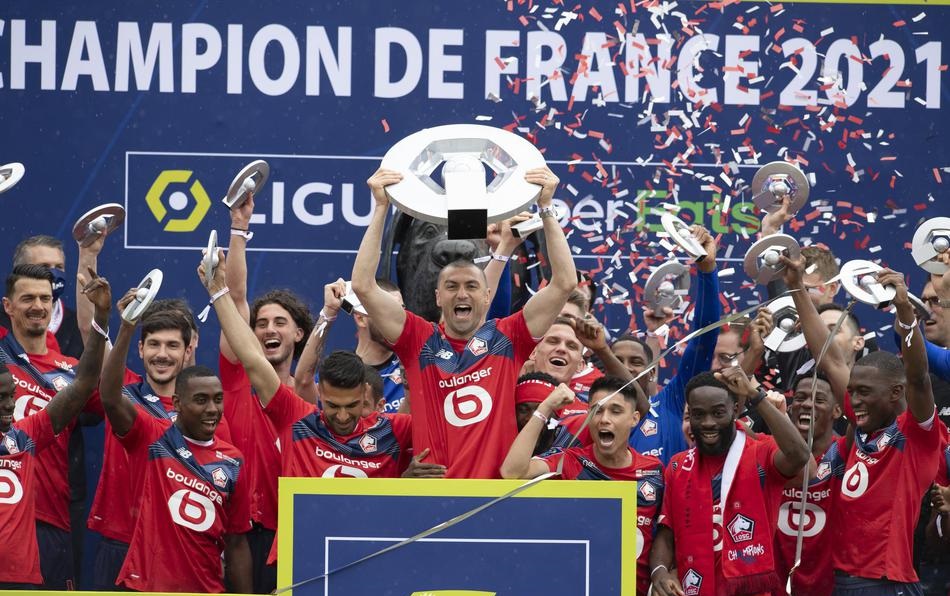 为什么法国国家队强而法甲(欧冠成绩差太多，法甲能和其他四大联赛并称五大联赛，这是为何？)