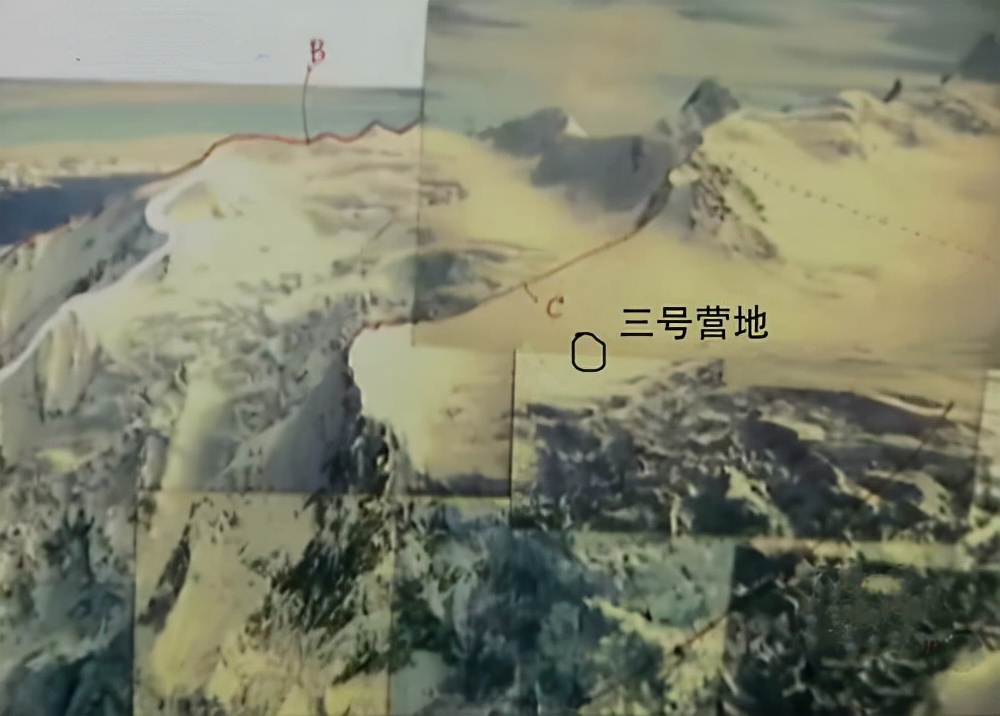 17名登山队员集体遇难，搜救队发现登山日记，记录着诡异的过程