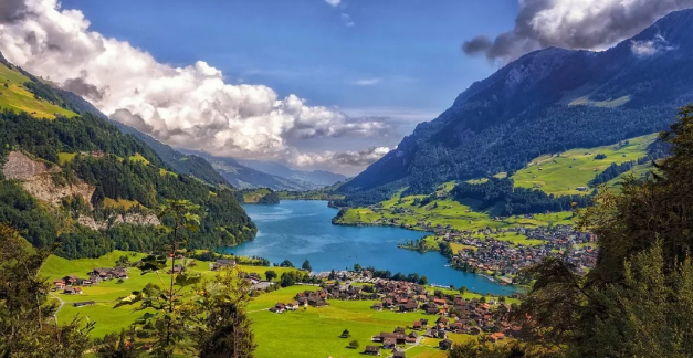 一路上有古堡爱情花园和葡萄园（深度法意瑞，分享私藏小众玩法）