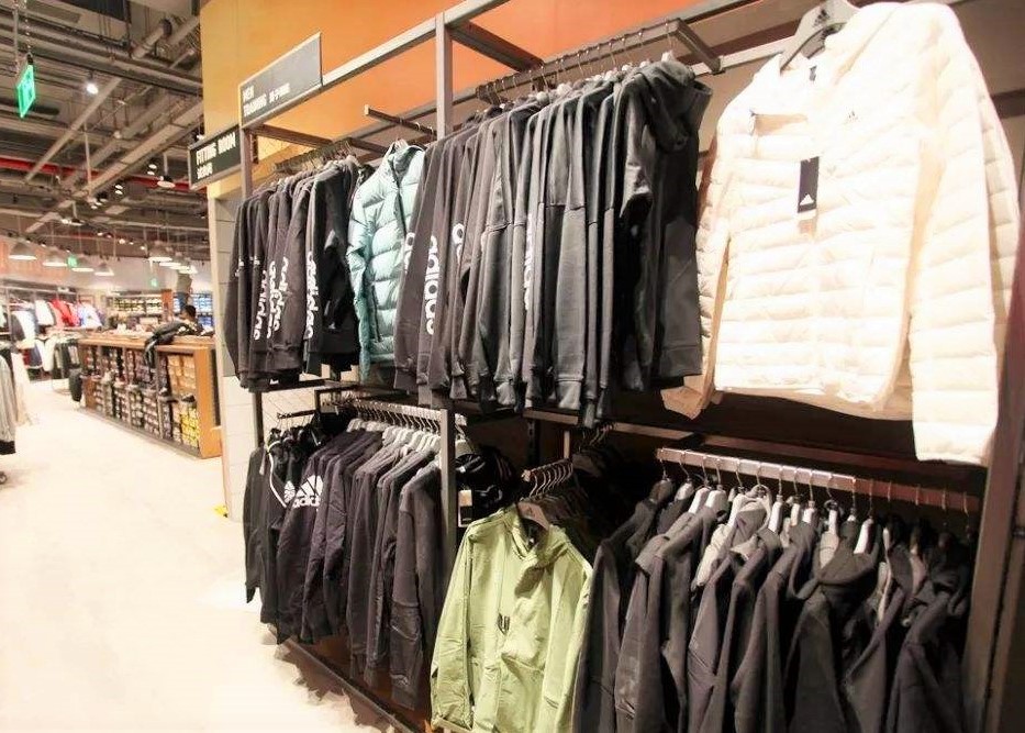 中國市場服裝品牌排名：優衣庫只排第四，第一名年銷售額超過千億
