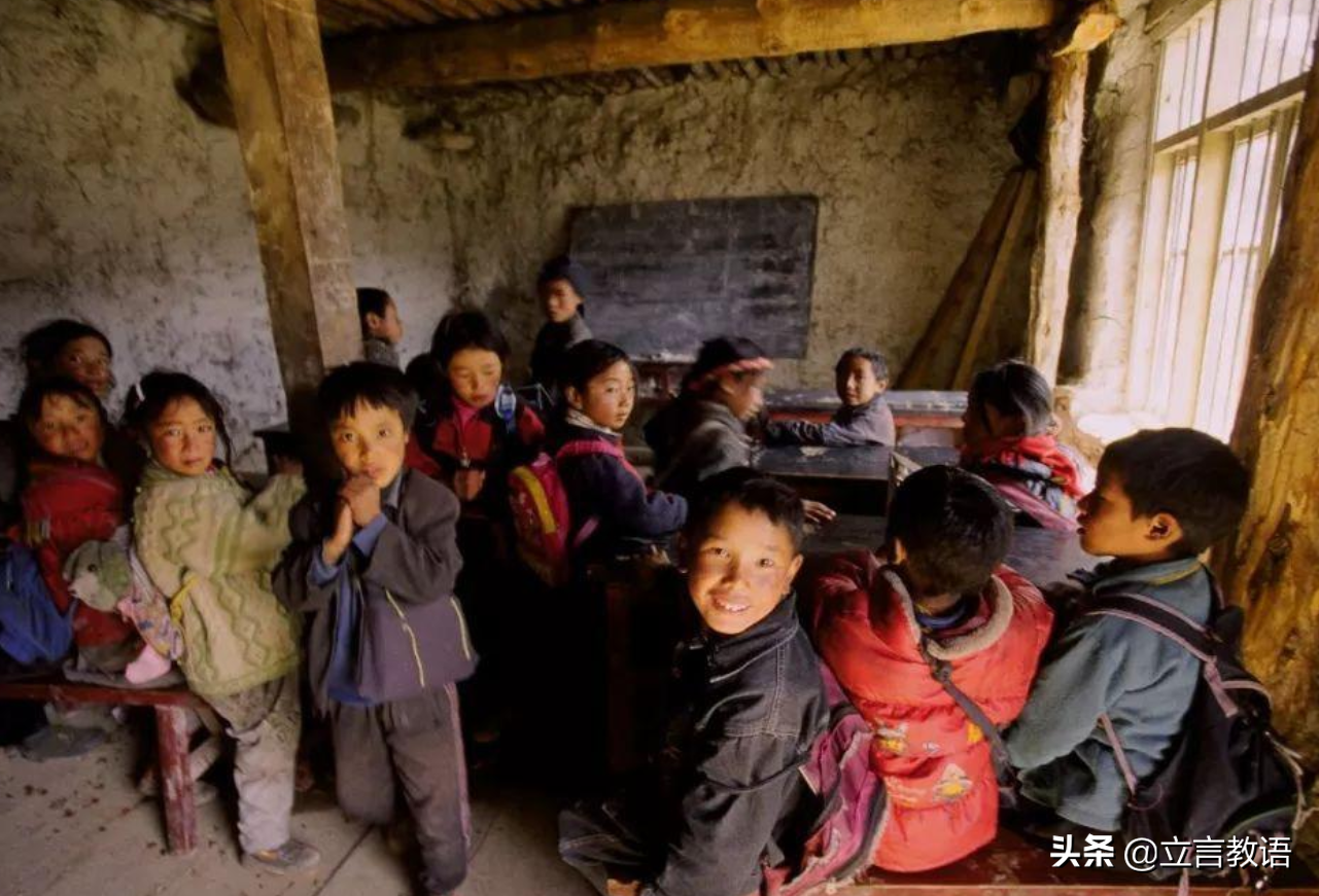 衡中“土猪”张锡峰，高考完坐“豪车”回家，能代表农村孩子吗