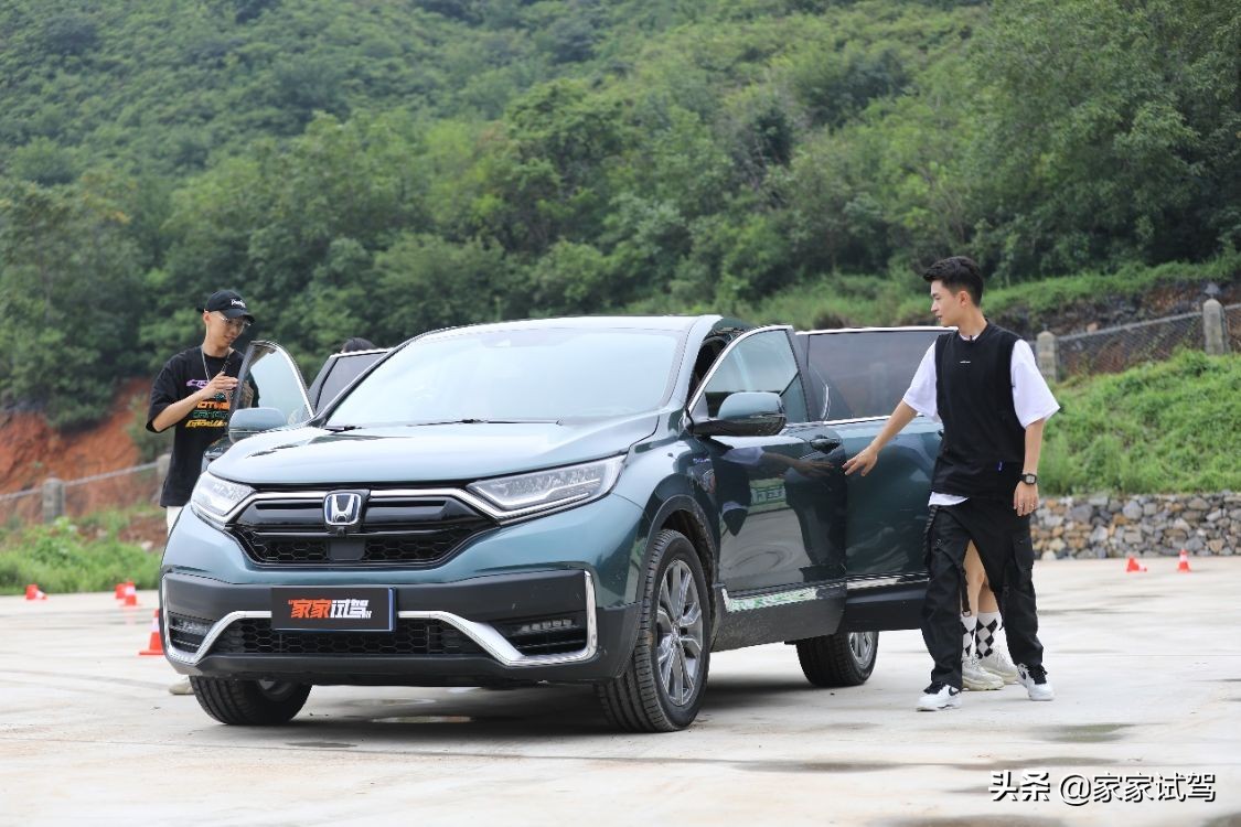 SUV中的全能奥运冠军 东风本田CR-V 锐·混动