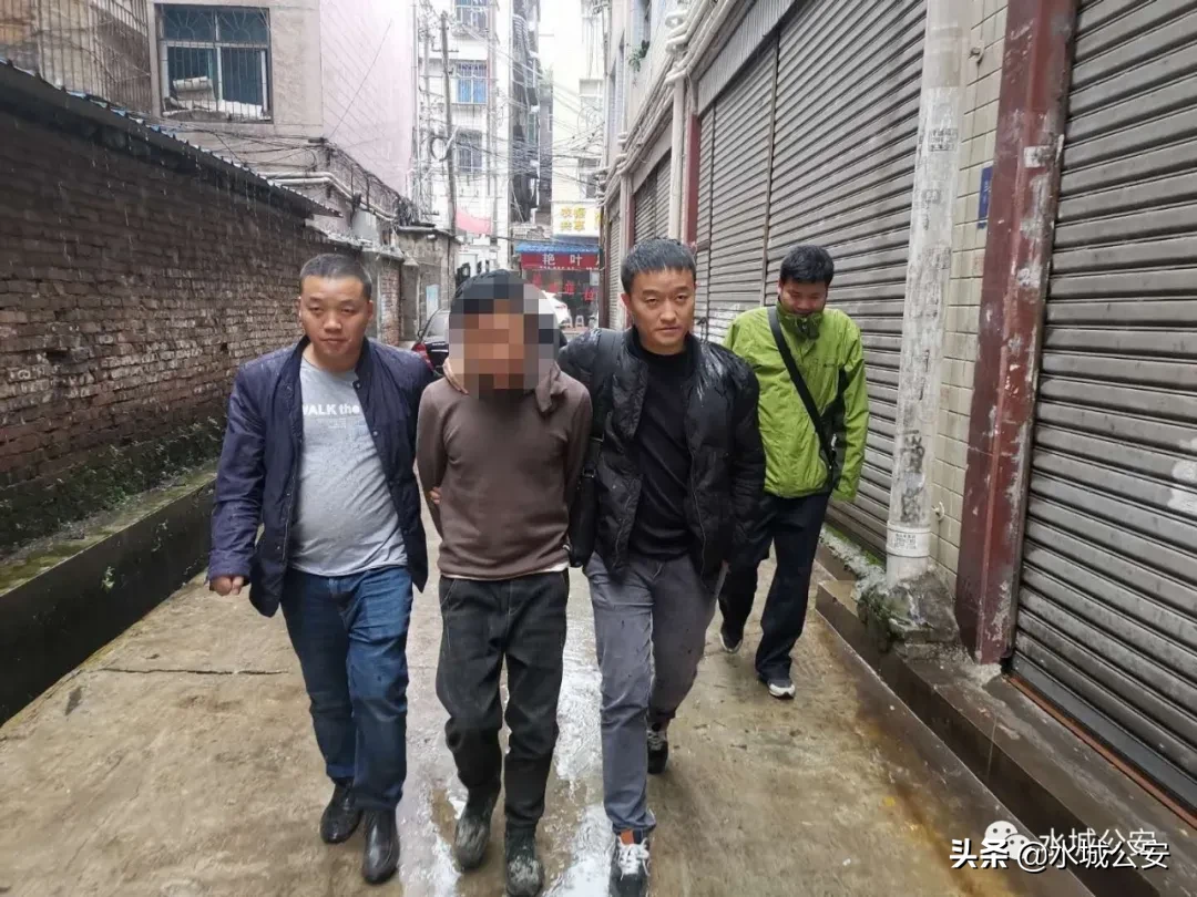 贵州水城：1个刑警中队，14面熠熠生辉的锦旗