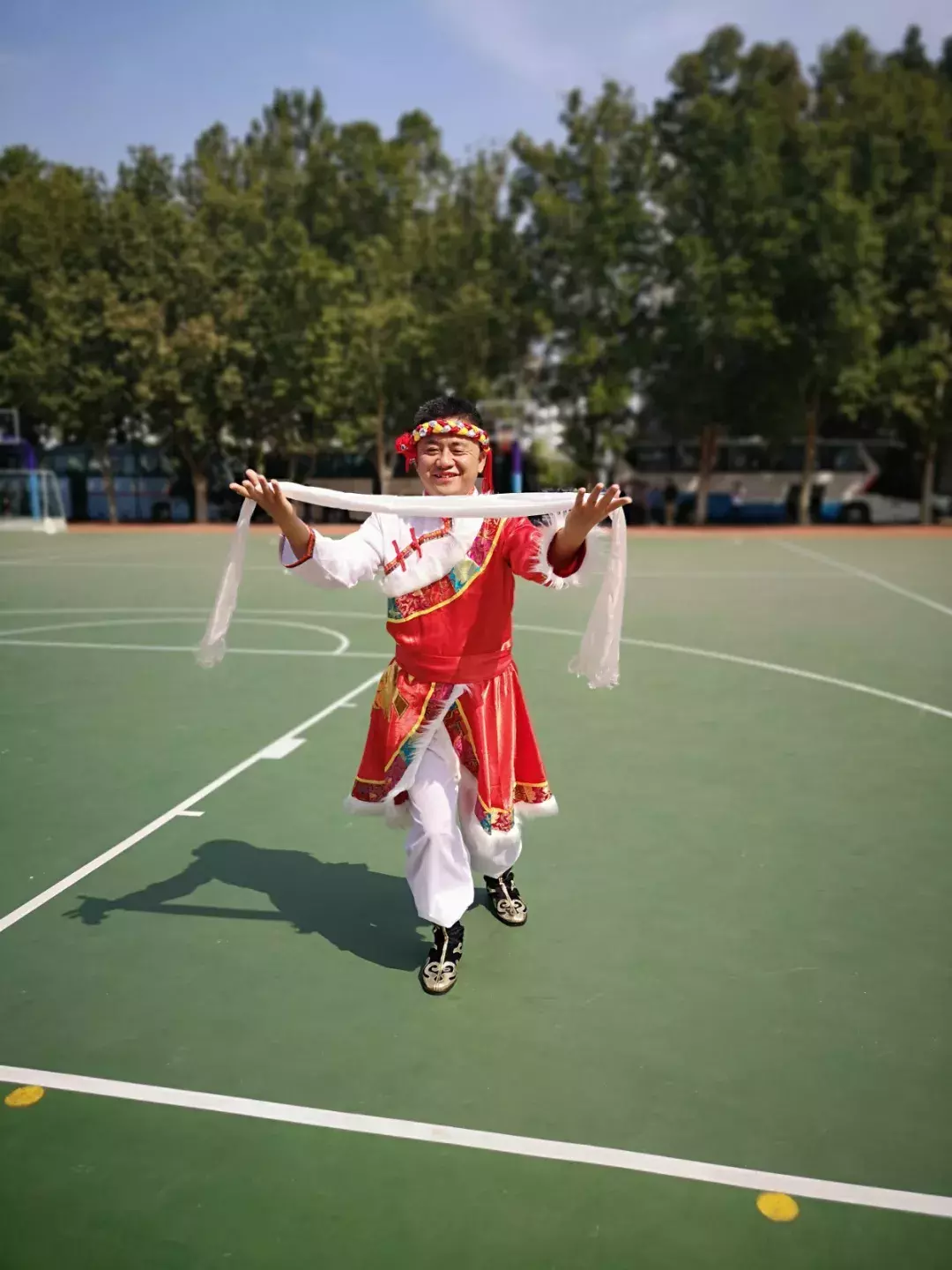 海淀区卫生健康系统“不忘初心、牢记使命”主题教育暨庆祝新中国成立70周年群众性合唱展演成功举办