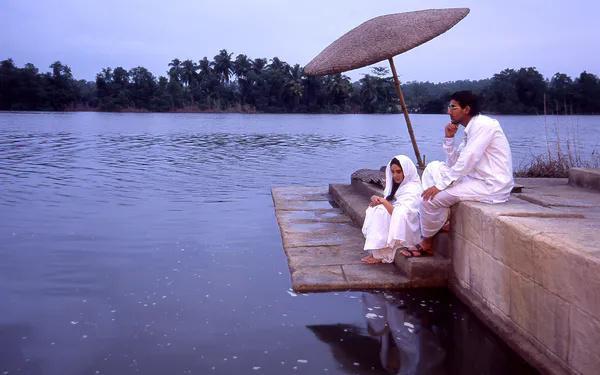 月亮河电影印度图片