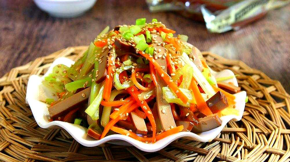 正宗四川麻辣凉拌菜配方(正宗四川凉拌菜图片)-单仁创业网