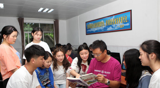 2021年考生成“幸运儿”，喜提三大好消息，高考成功率大大提升