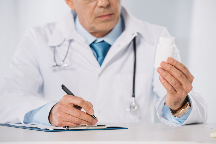 心里话！多位临床医生直言：看病最好找副主任医师，理由很充分